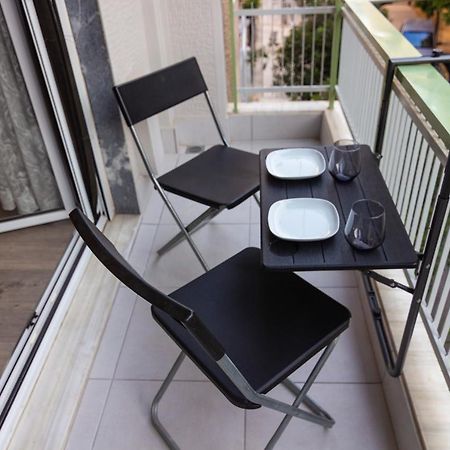 Luxury Apartment 10' From The Center! Афины Экстерьер фото