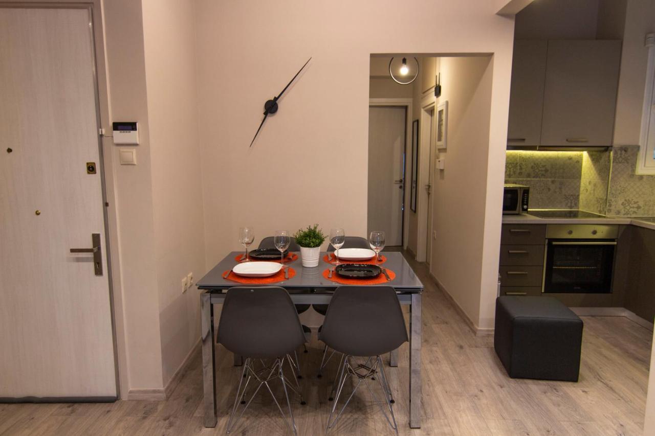 Luxury Apartment 10' From The Center! Афины Экстерьер фото