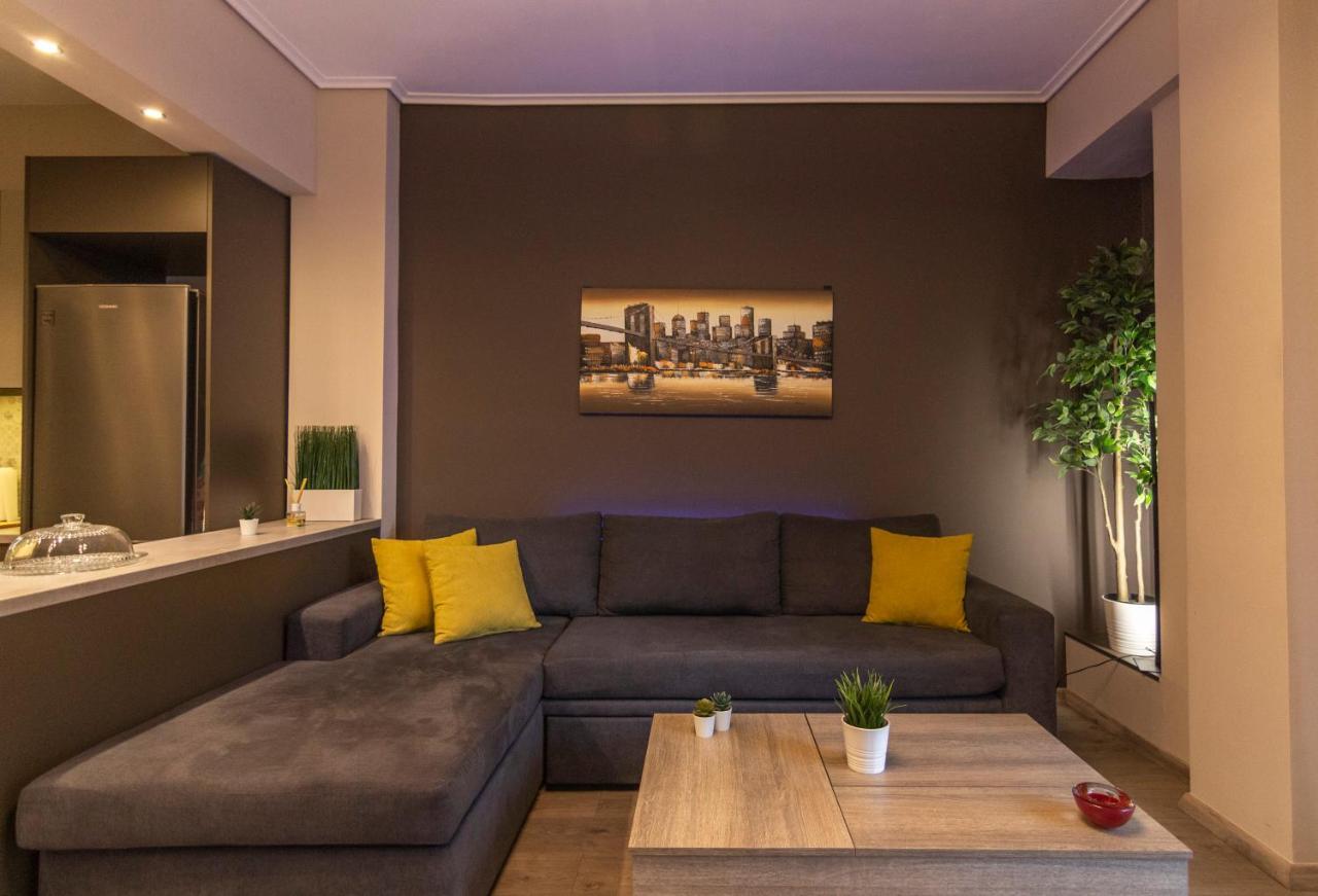 Luxury Apartment 10' From The Center! Афины Экстерьер фото