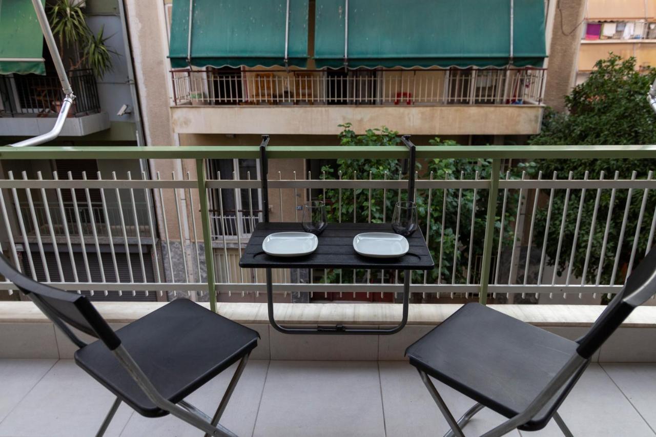 Luxury Apartment 10' From The Center! Афины Экстерьер фото