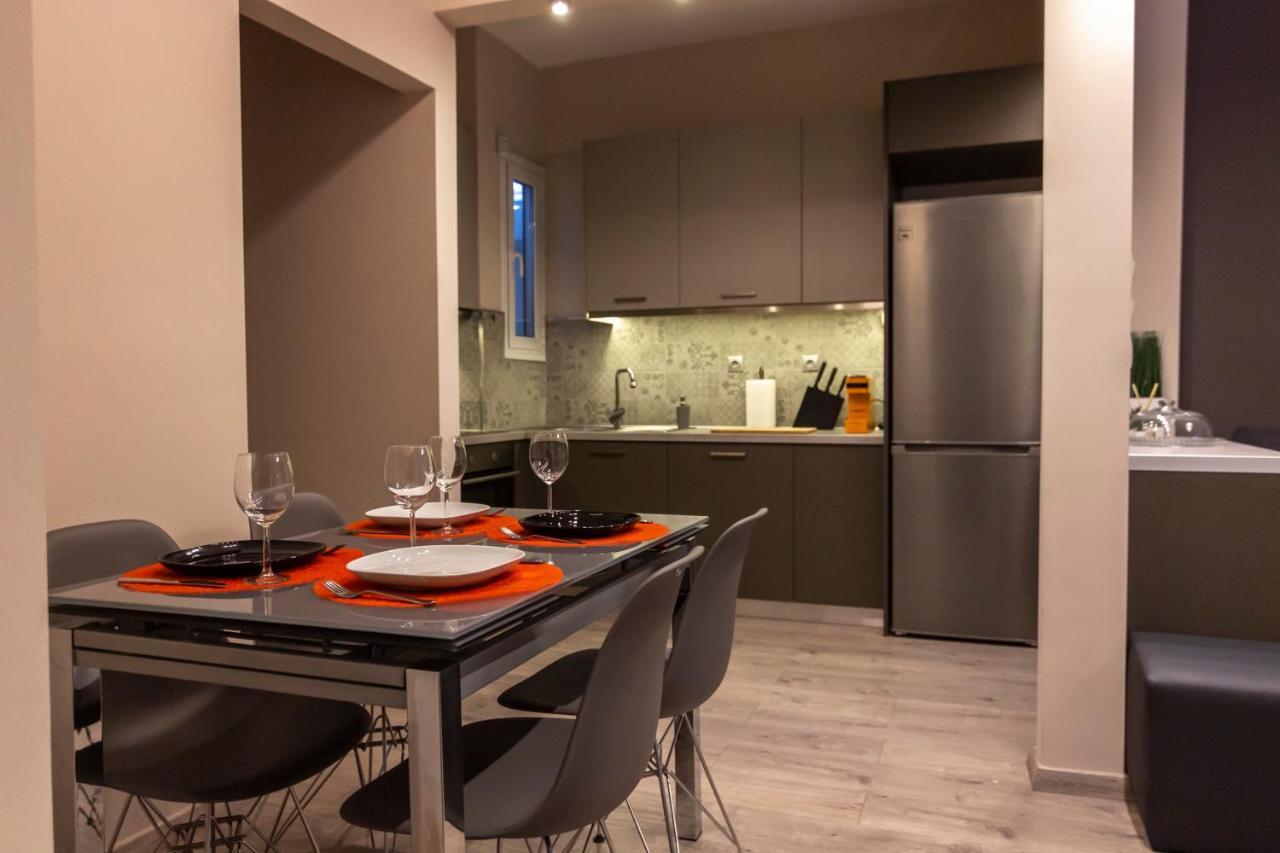 Luxury Apartment 10' From The Center! Афины Экстерьер фото